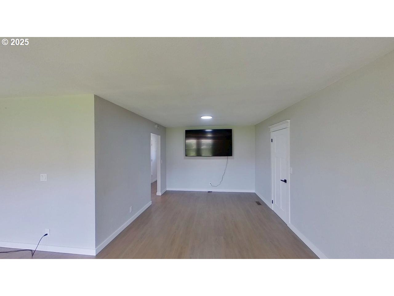 5878 Nonpareil Road Sutherlin, OR 97479 - Photo 5 of 46