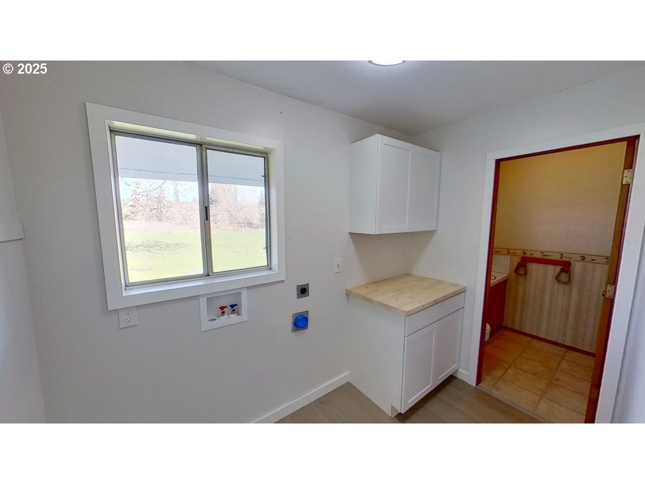5878 Nonpareil Road Sutherlin, OR 97479 - Photo 10 of 46