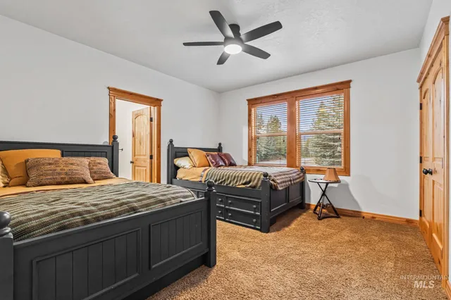 $1,135,000 | 29 Pointe At Goldfork Court, Donnelly, ID 83615