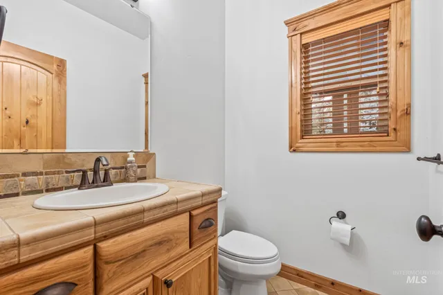 $1,135,000 | 29 Pointe At Goldfork Court, Donnelly, ID 83615