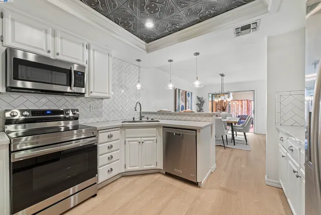 $1,428,000 | 1585 Poppybank Court, Pleasanton, CA 94566