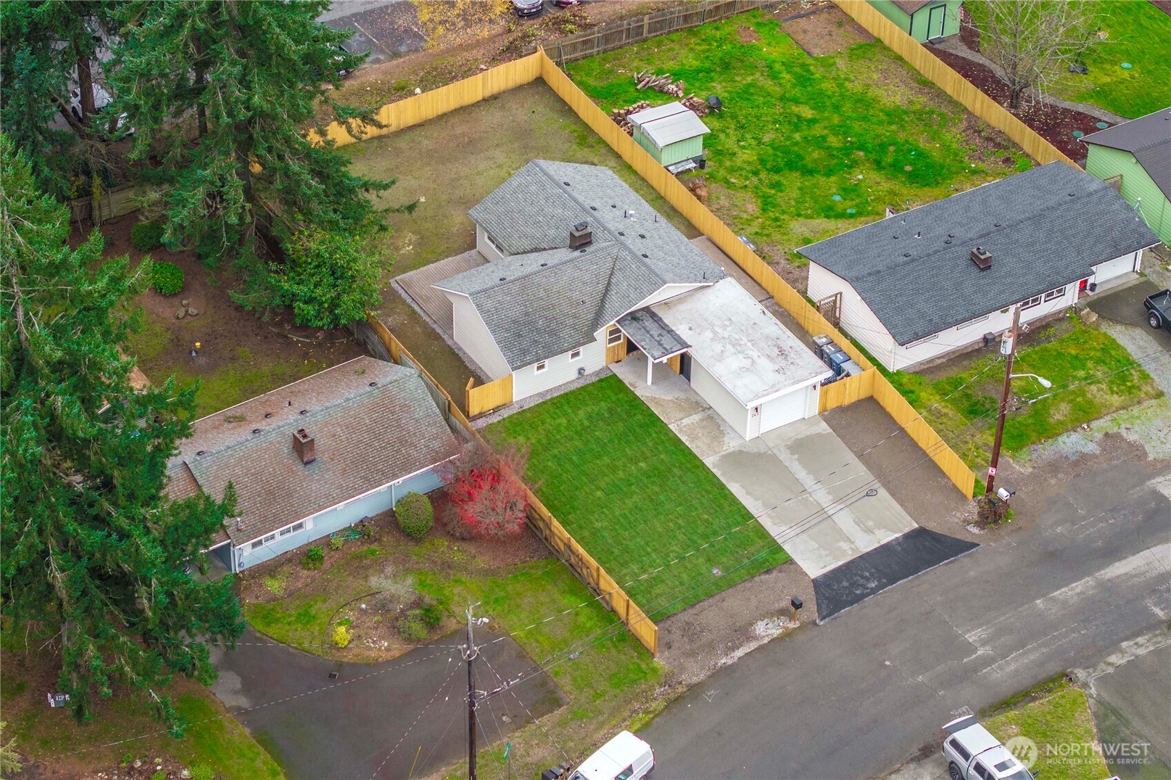 243 South 187th Street Burien, WA 98148 - Photo 3 of 40