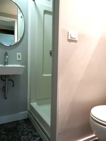 $900 | 25 School Street, Unit 25, Canaan, NH 03741