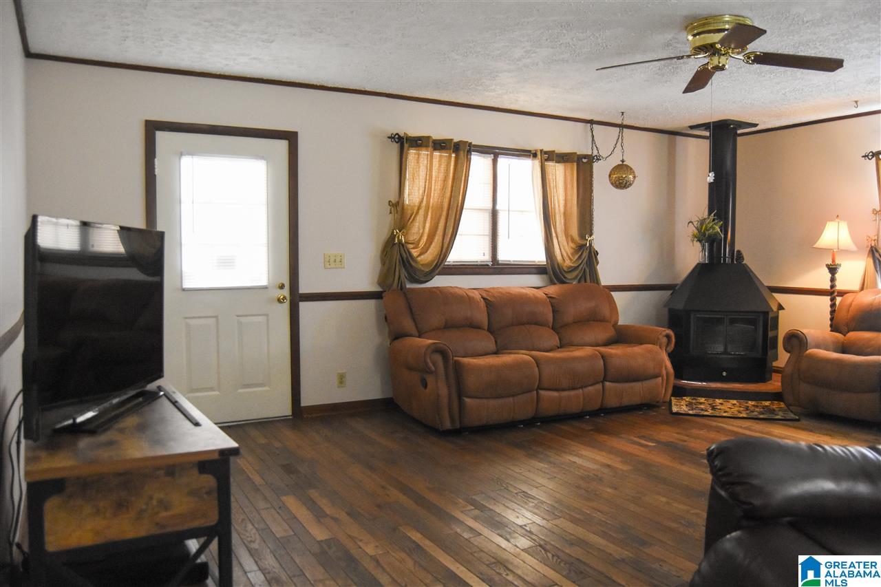 831 Terry Road Anniston, AL 36207 - Photo 4 of 42 Gallery Image 4