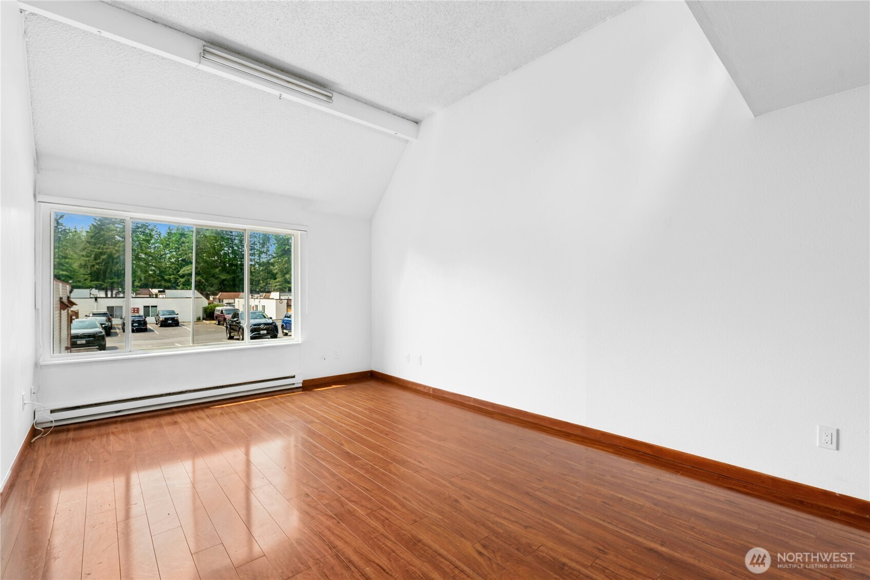 14600 Southeast 176th Street, Unit R1 Renton, WA 98058 - Photo 7 of 33 Gallery Image 7