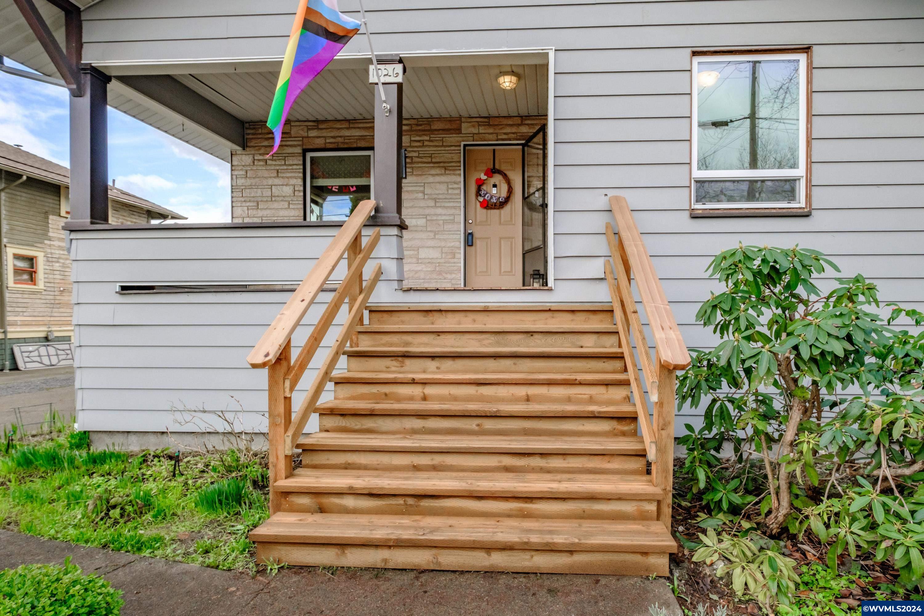 1026 Southwest 8th Avenue Albany, OR 97321 - Photo 4 of 39