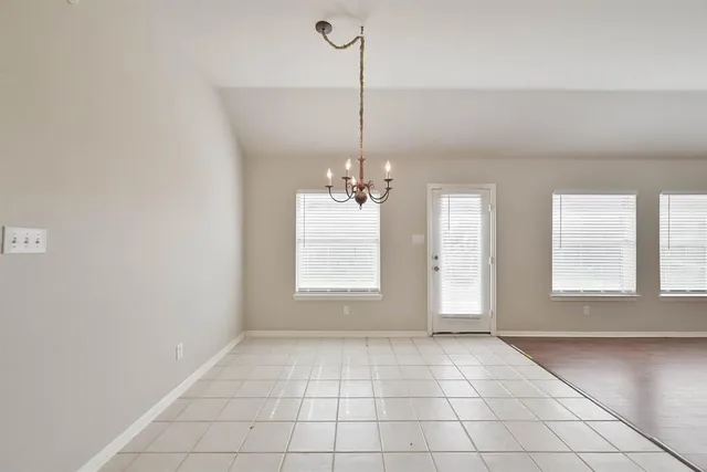 $2,500 | 4 Blue Meadow Court, Mansfield, TX 76063