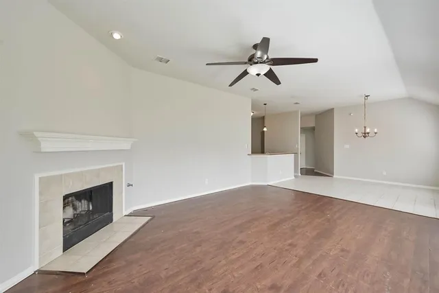 $2,500 | 4 Blue Meadow Court, Mansfield, TX 76063