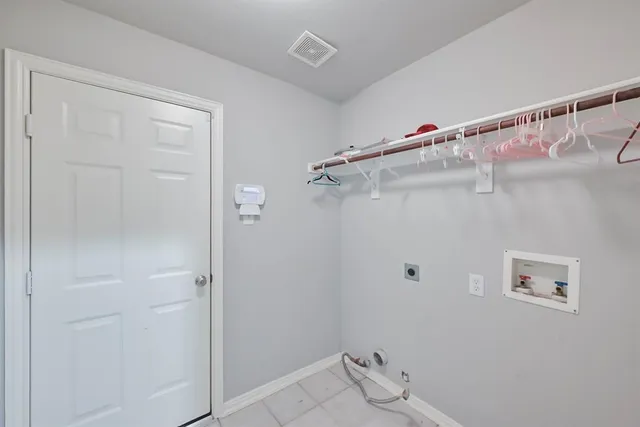 $2,500 | 4 Blue Meadow Court, Mansfield, TX 76063