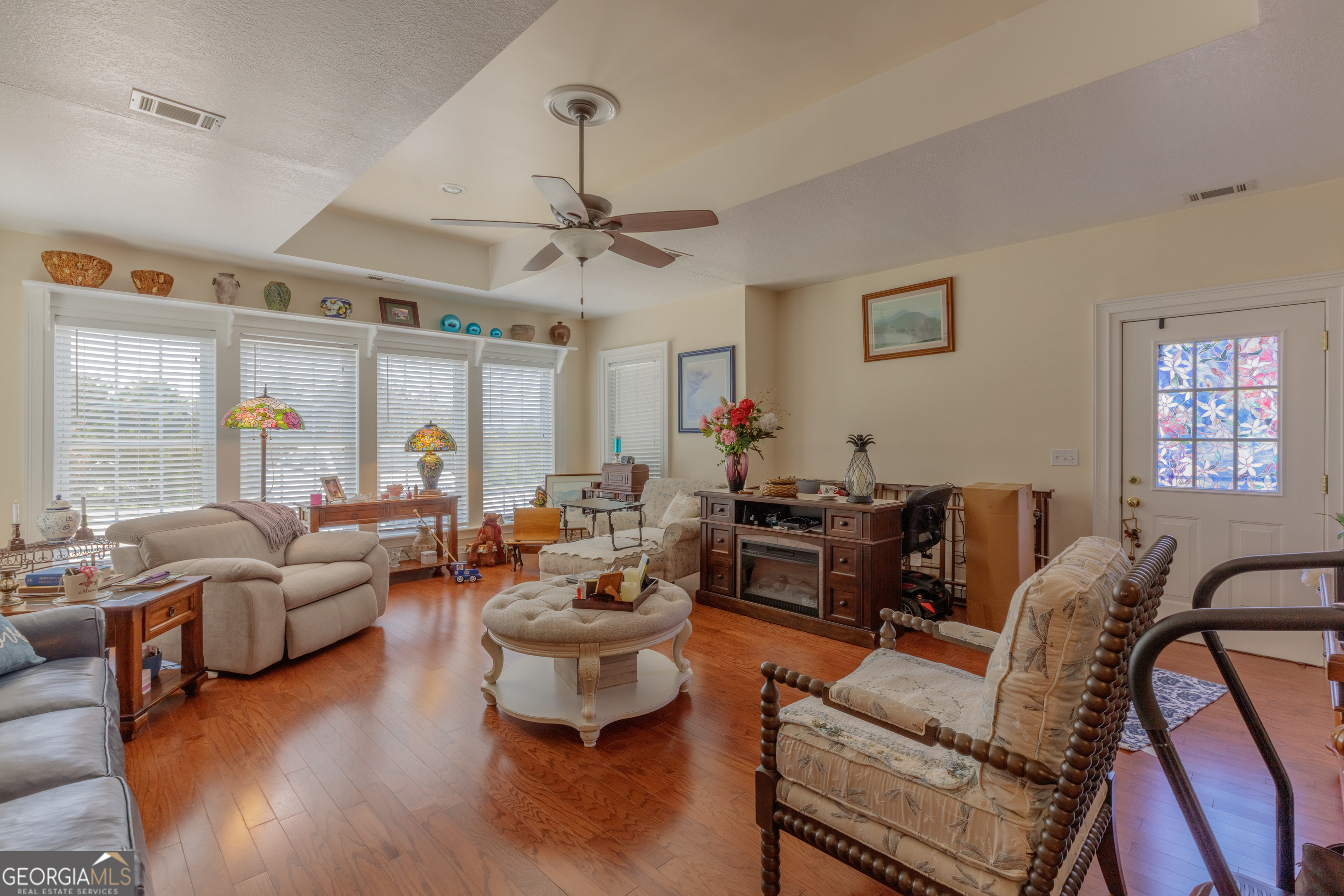 765 Greenbush Road LaFayette, GA 30728 - Photo 24 of 68 a living room with furniture and a large window