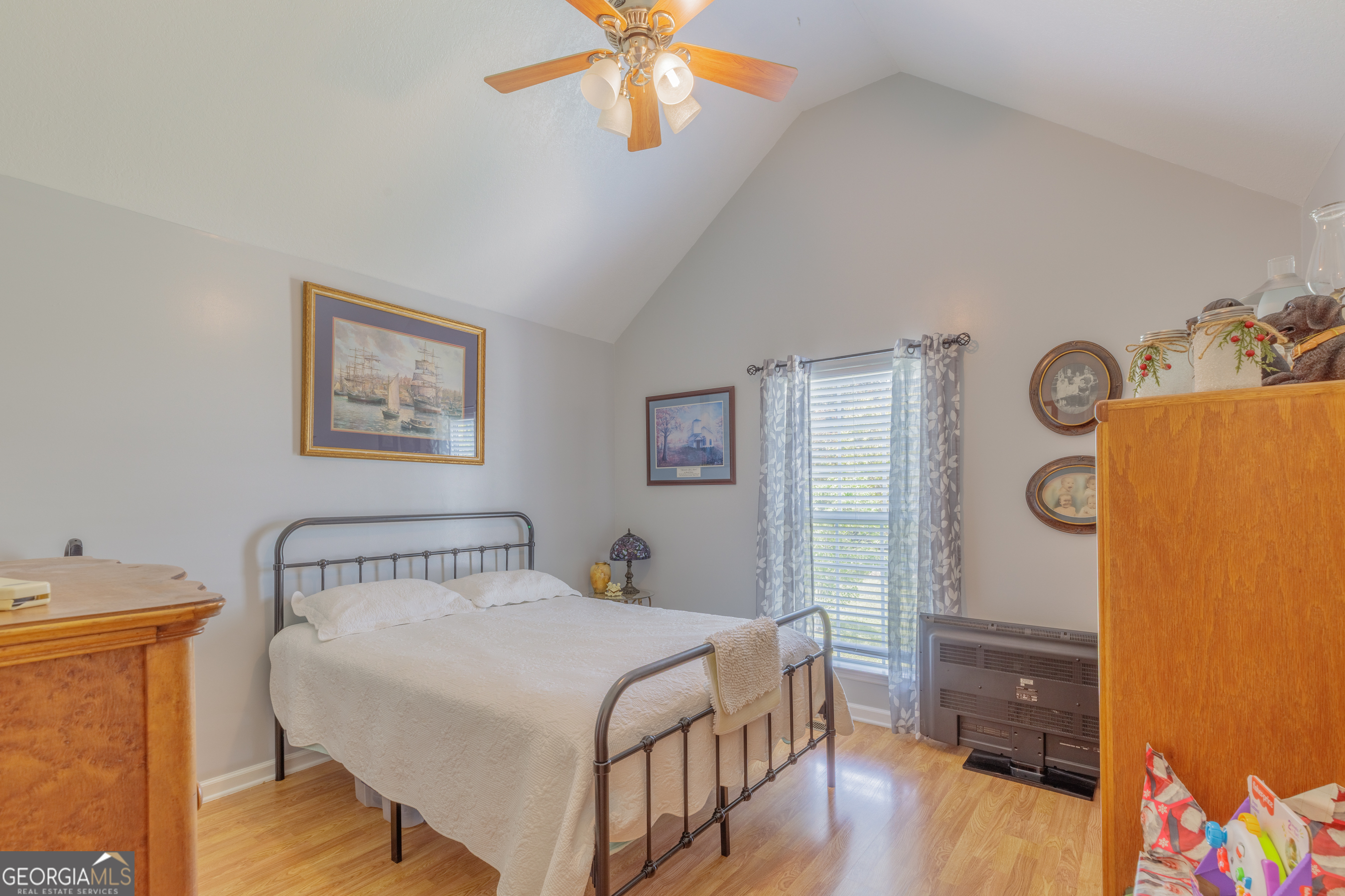 765 Greenbush Road LaFayette, GA 30728 - Photo 40 of 68 a bedroom with a bed and a window