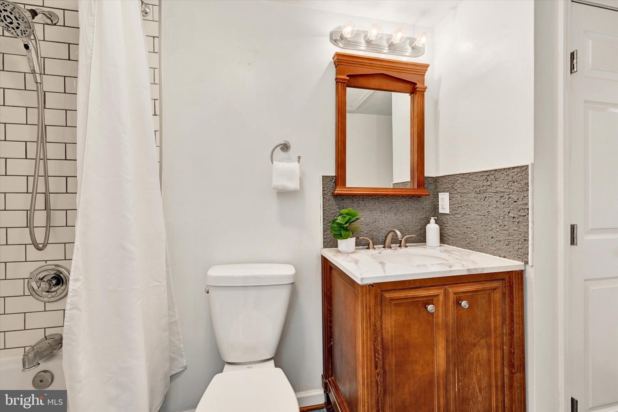 7767 Paddock Way Baltimore, MD 21244 - Photo 21 of 32