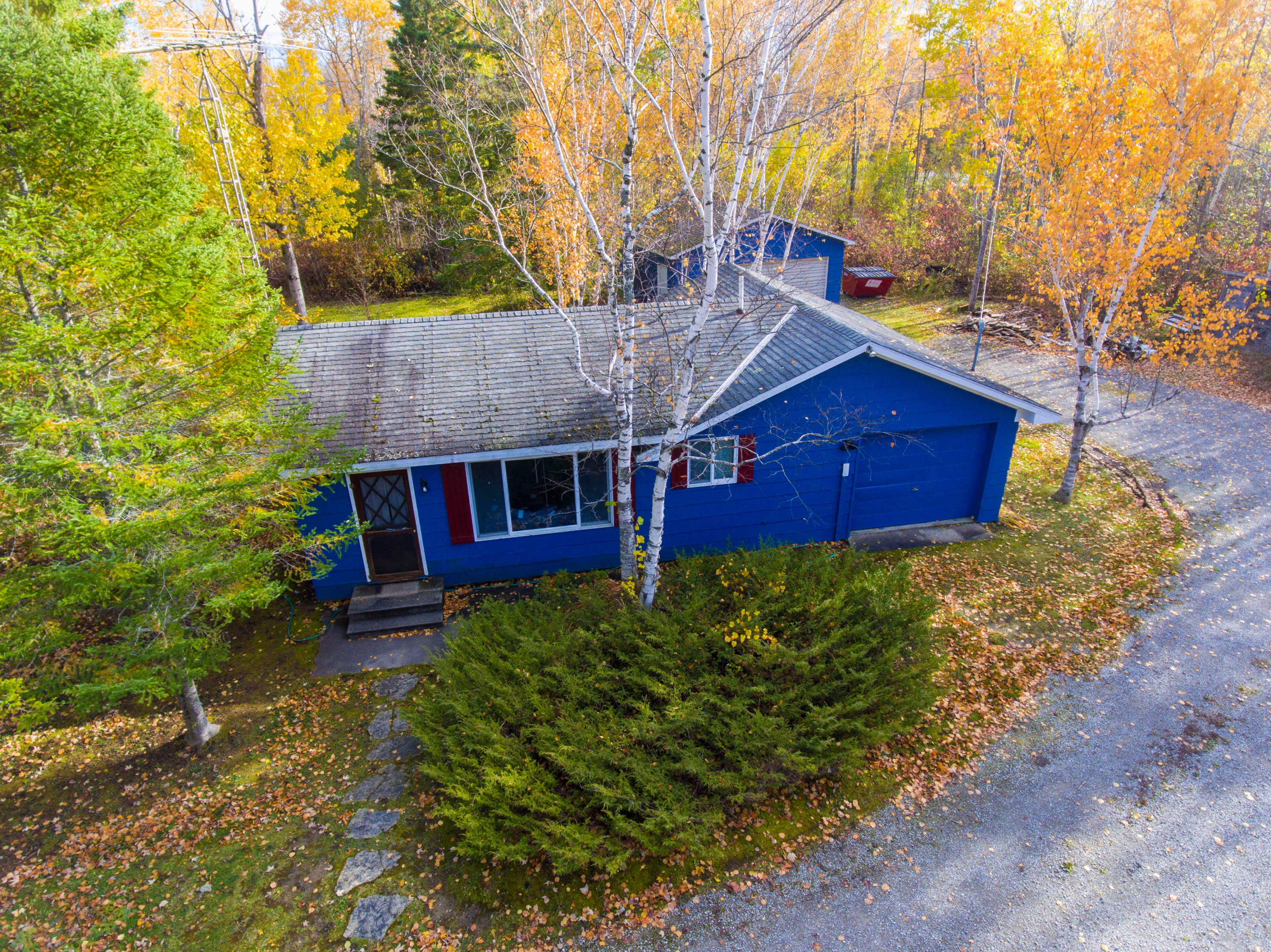 10500 Whiskey Point Road Presque Isle, MI 49777 - Photo 5 of 75 Gallery Image 5