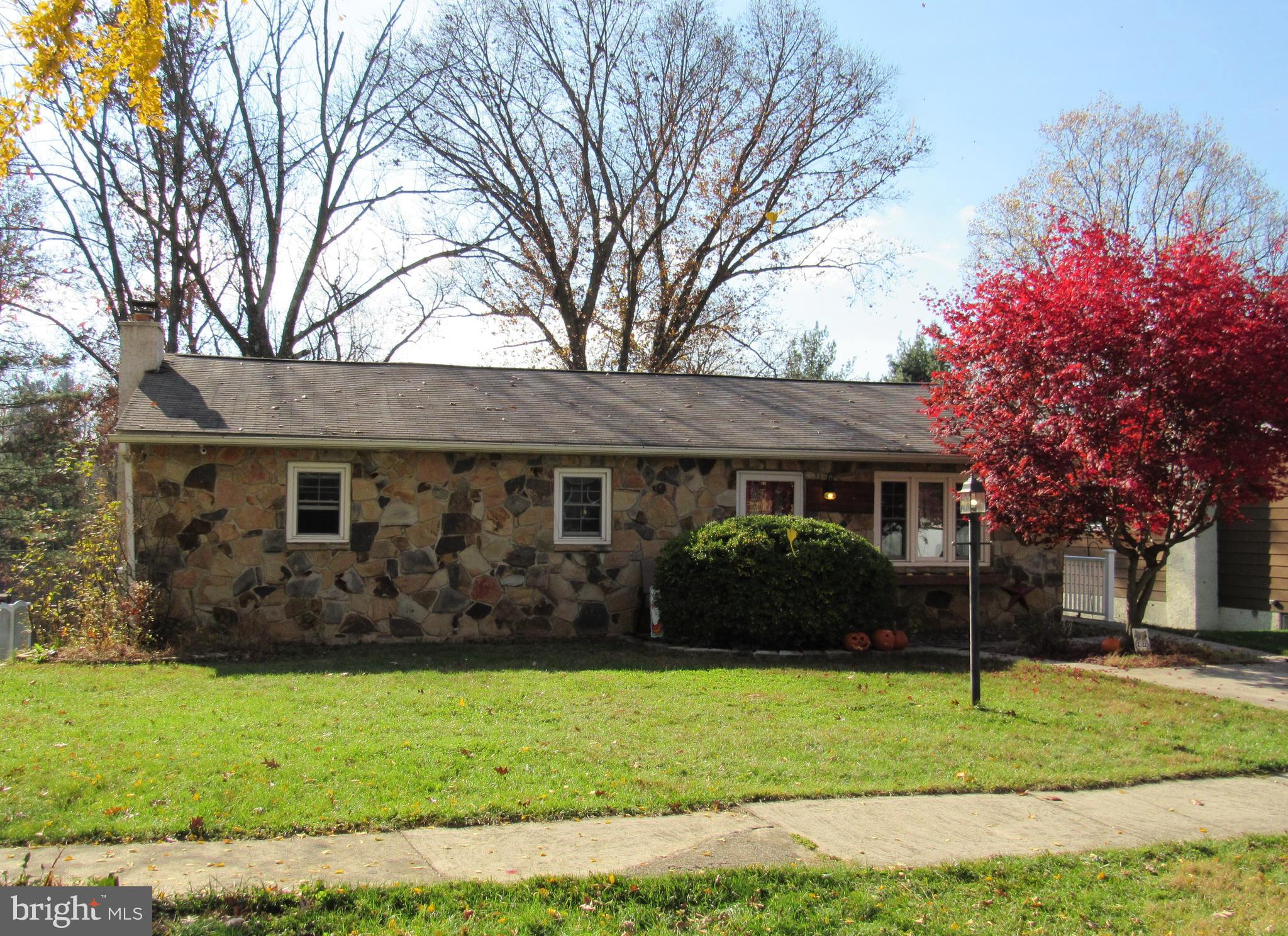2512 Berkley Road Reading, PA 19605 - Photo 1 of 23
