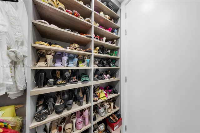 $20,000 | 700 Northeast 26th Terrace, Unit 2202, Miami, FL 33137