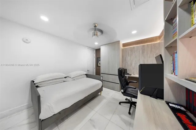 $20,000 | 700 Northeast 26th Terrace, Unit 2202, Miami, FL 33137