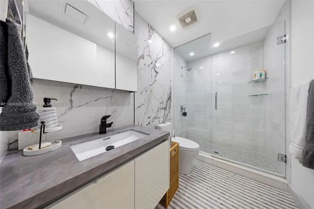 $20,000 | 700 Northeast 26th Terrace, Unit 2202, Miami, FL 33137