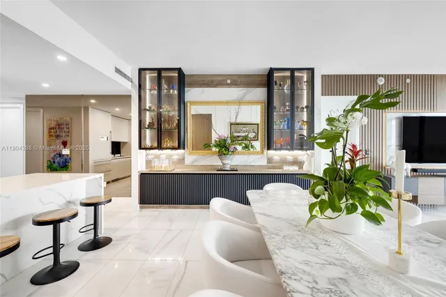 $20,000 | 700 Northeast 26th Terrace, Unit 2202, Miami, FL 33137