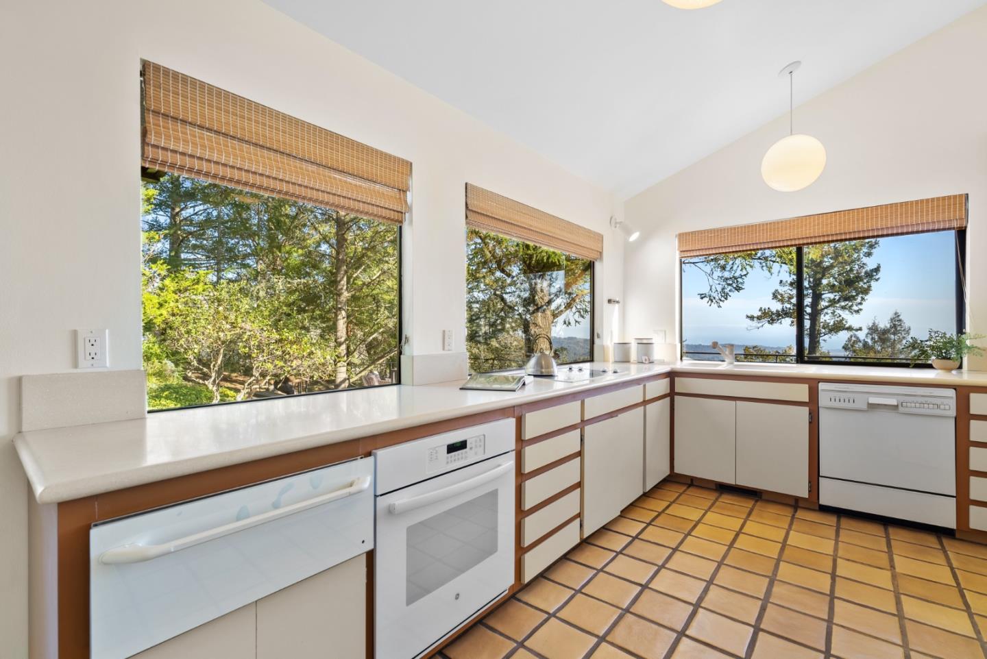 25218 Quail Ridge Road Los Gatos, CA 95033 - Photo 21 of 61 Gallery Image 21