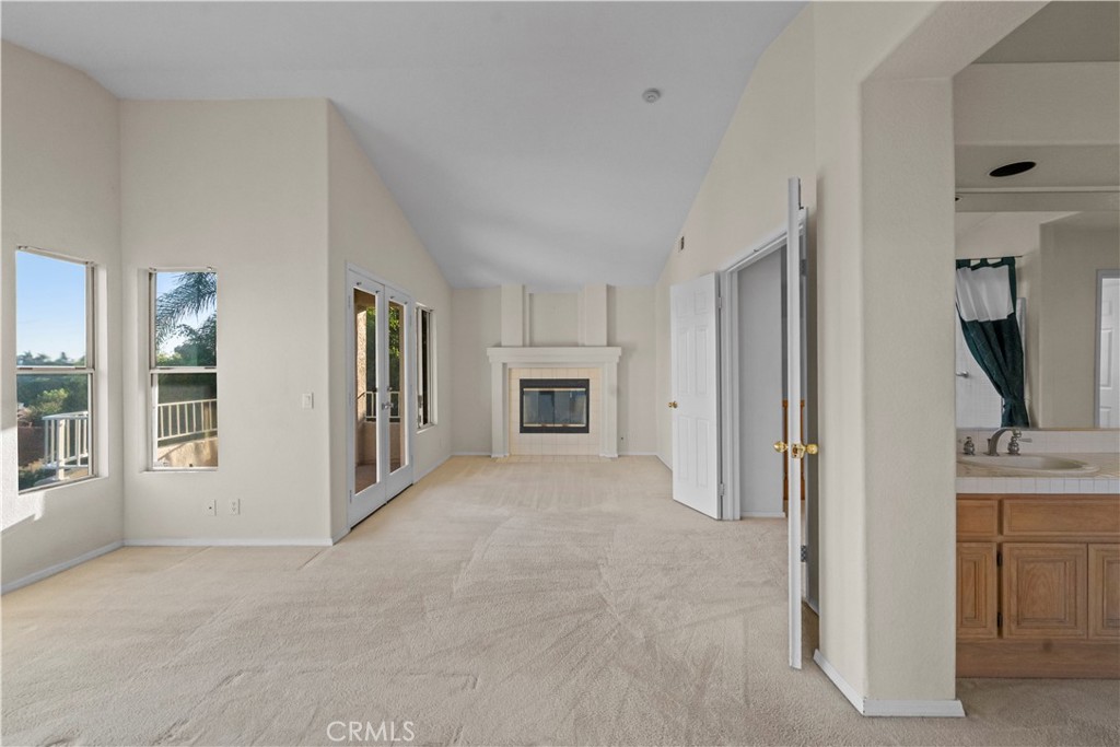 3727 Via Del Rancho Oceanside, CA 92056 - Photo 5 of 43 Gallery Image 5