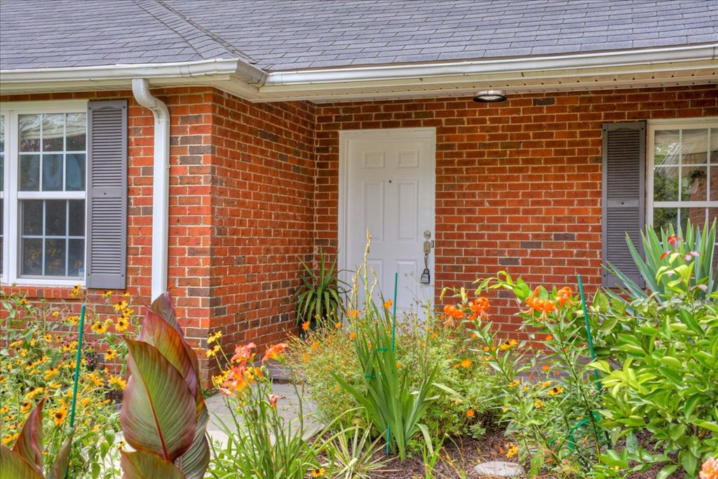 3949 Old Waynesboro Road Augusta, GA 30906 - Photo 5 of 34