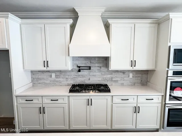 $551,000 | 206 Poplar Lane, Holly Springs, MS 38635