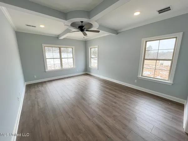 $551,000 | 206 Poplar Lane, Holly Springs, MS 38635