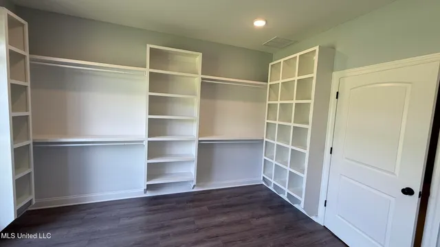 $551,000 | 206 Poplar Lane, Holly Springs, MS 38635