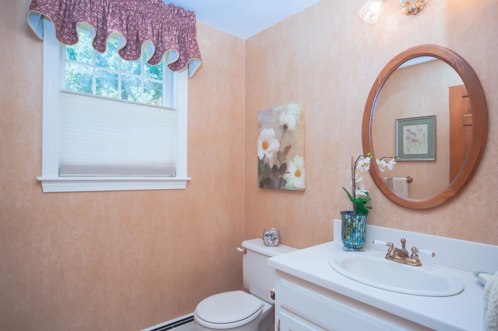 13 Delaware Road Medfield, MA 02052 - Photo 13 of 30 Gallery Image 13