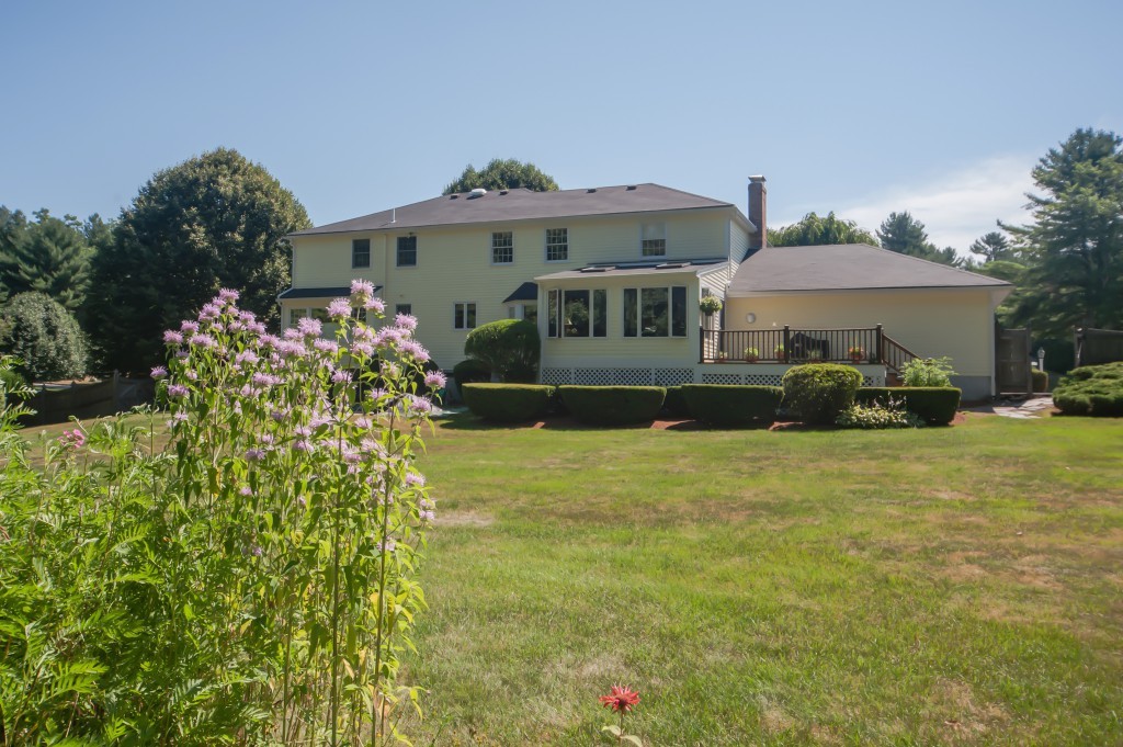 13 Delaware Road Medfield, MA 02052 - Photo 29 of 30 Gallery Image 29