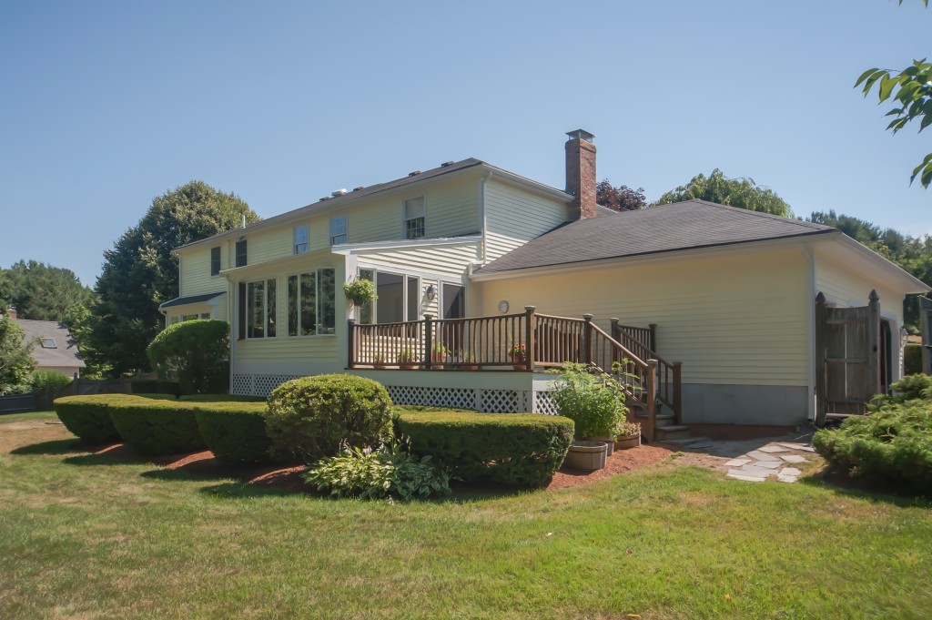 13 Delaware Road Medfield, MA 02052 - Photo 30 of 30 Gallery Image 30