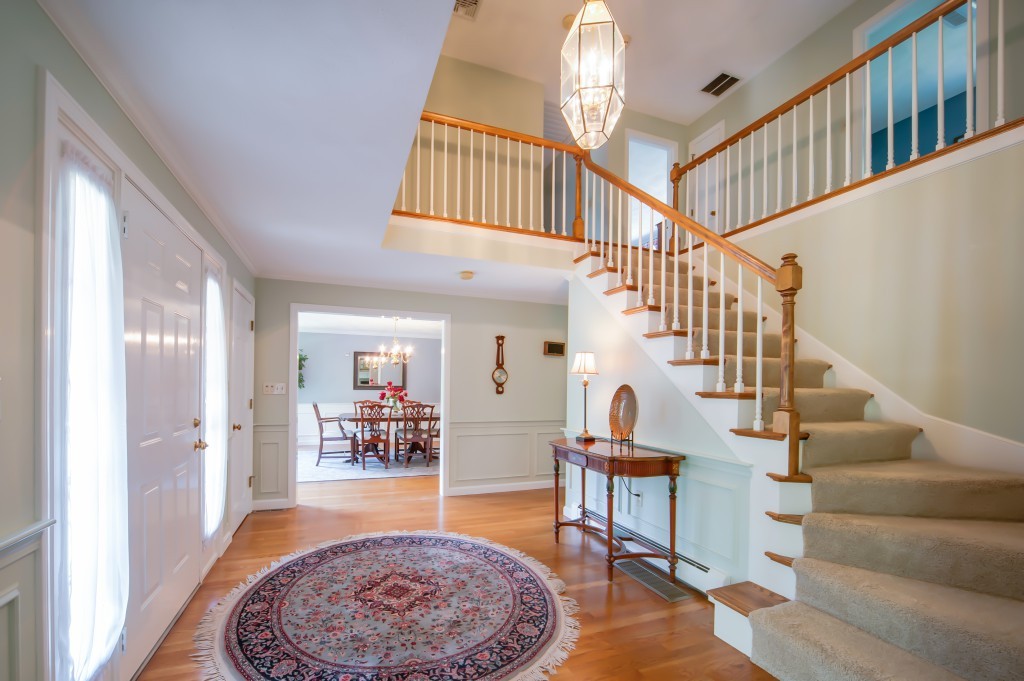 13 Delaware Road Medfield, MA 02052 - Photo 3 of 30 Gallery Image 3