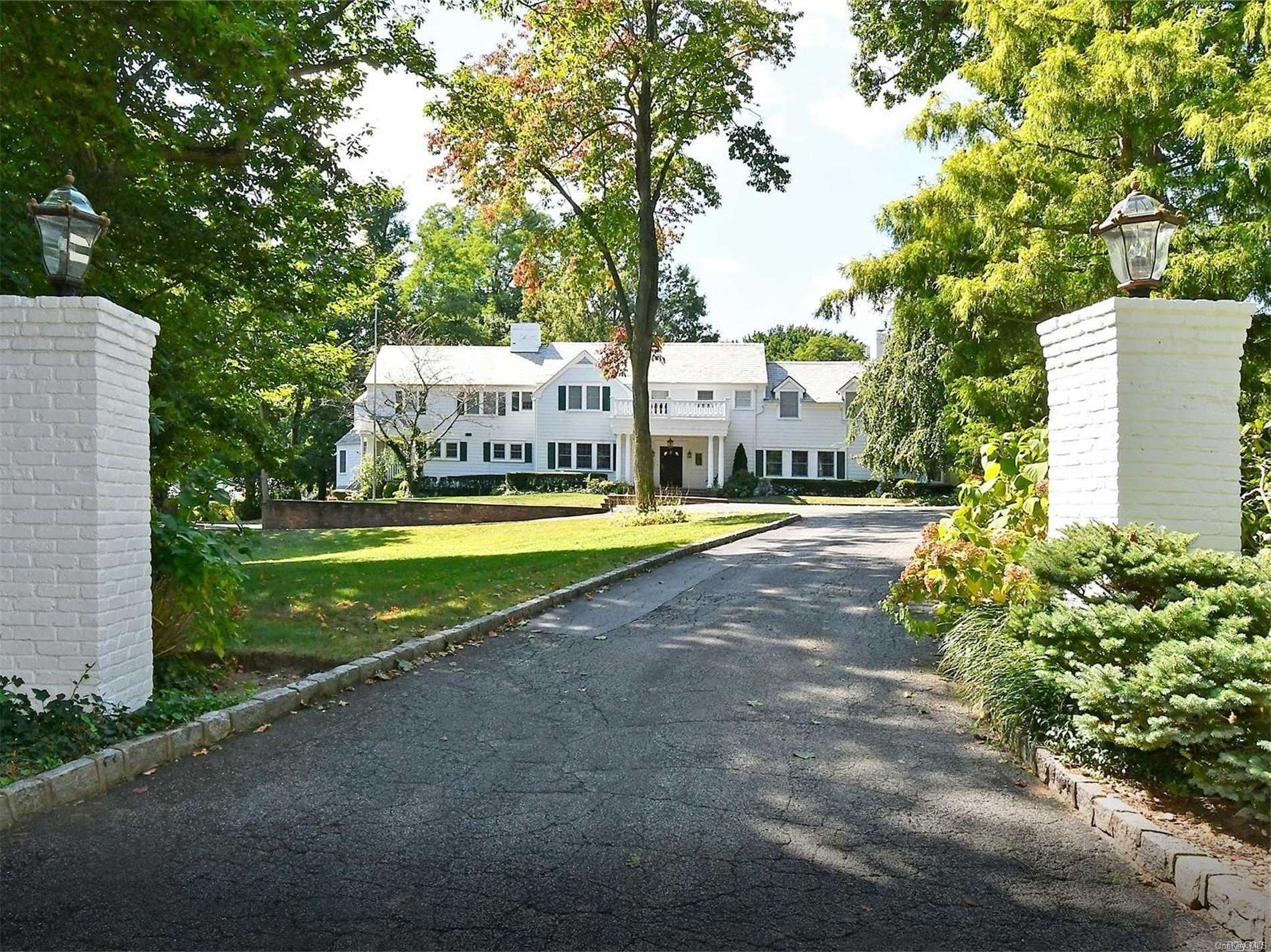 32 Cornwells Beach Road Sands Point, NY 11050 - Photo 1 of 1