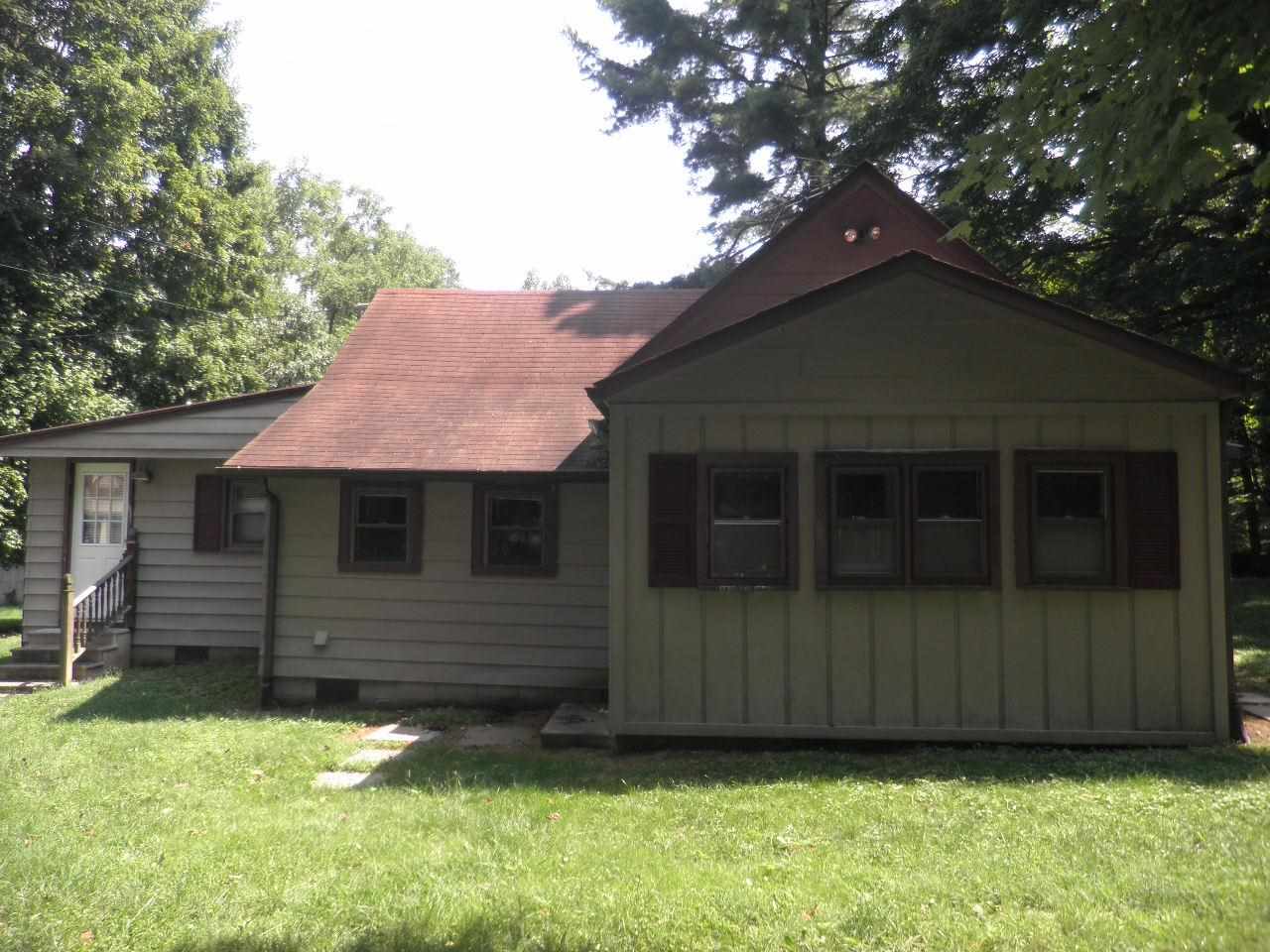 559 Clark Road Spencer, IN 47460 - Photo 6 of 11 Gallery Image 6