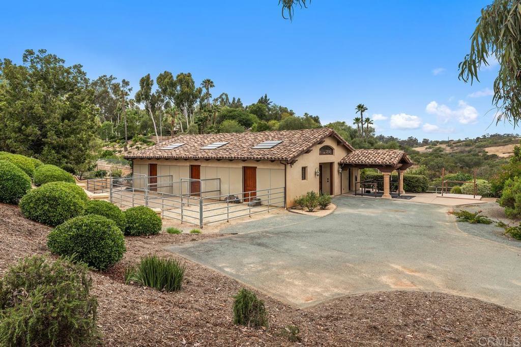 7090 Via Guadalupe Rancho Santa Fe, CA 92067 - Photo 54 of 59