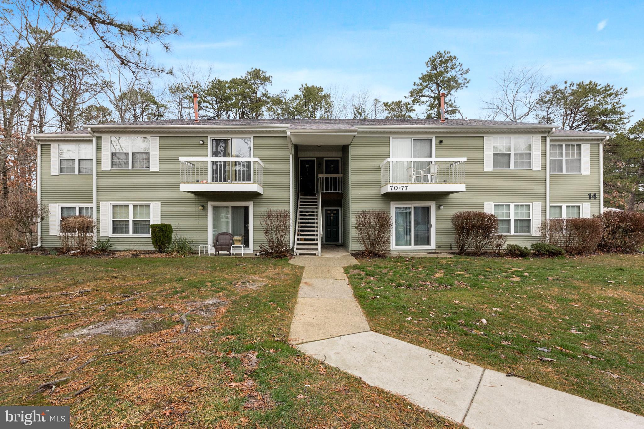 75 Club Place Absecon, NJ 08205 - Photo 2 of 22 Exterior Front 1