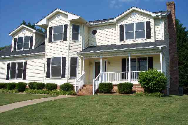 225 Cross Field Road Greenville, SC 29607 - Photo 1 of 23 Gallery Image 1