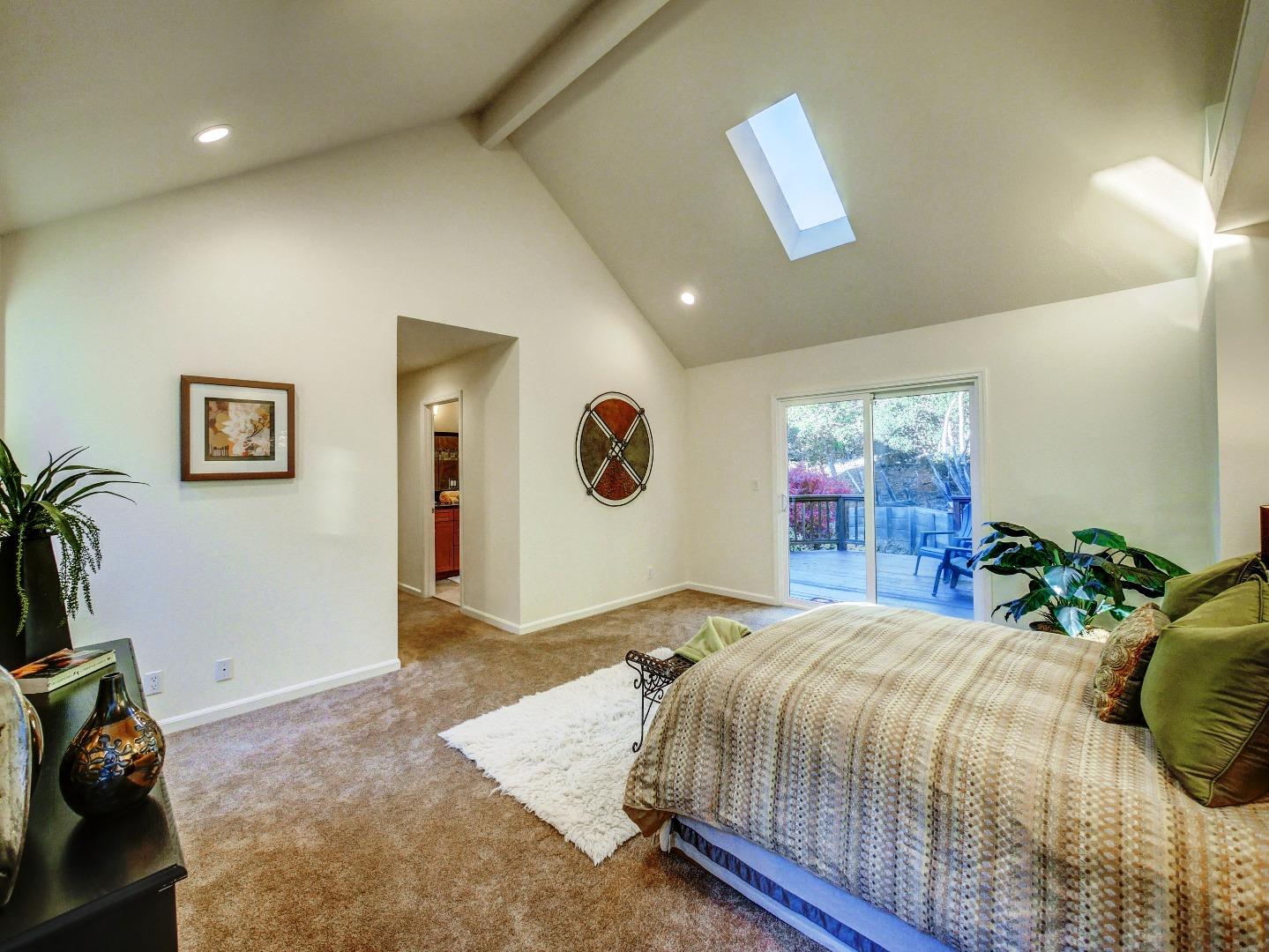 40 Nunes Road Watsonville, CA 95076 - Photo 23 of 42 a bedroom with a large bed and a dresser