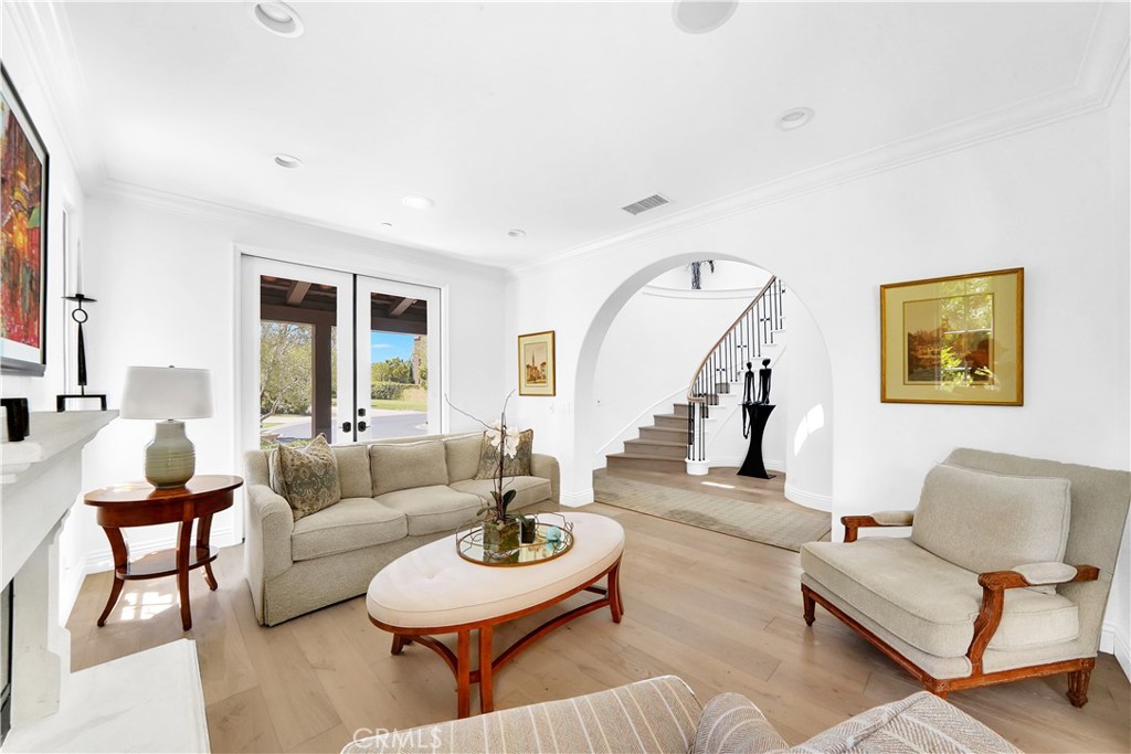 11 Hidden Pass Newport Coast, CA 92657 - Photo 10 of 59 a living room with furniture and a potted plant