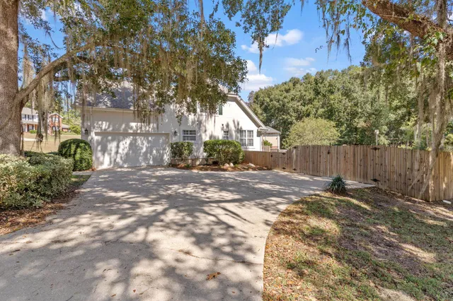$568,500 | 250 Thornberg Drive, Tallahassee, FL 32312
