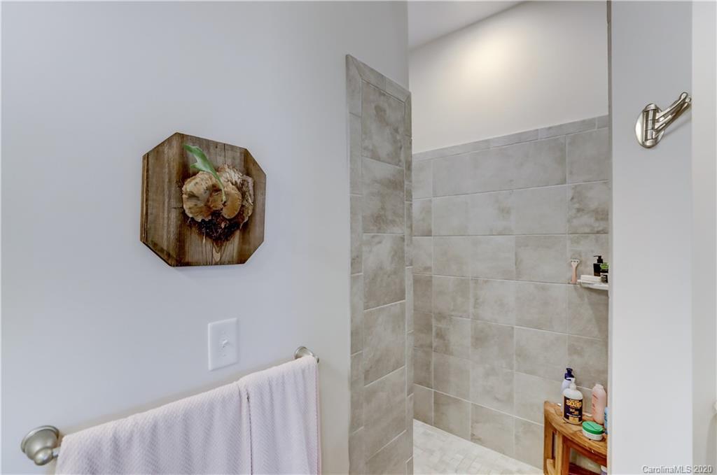 935 McAlway Road, Unit 203 Charlotte, NC 28211 - Photo 24 of 33