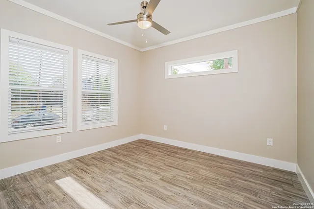 $1,649 | 422 Azucena Street, San Antonio, TX 78237