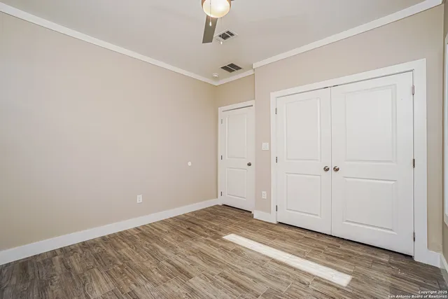 $1,649 | 422 Azucena Street, San Antonio, TX 78237