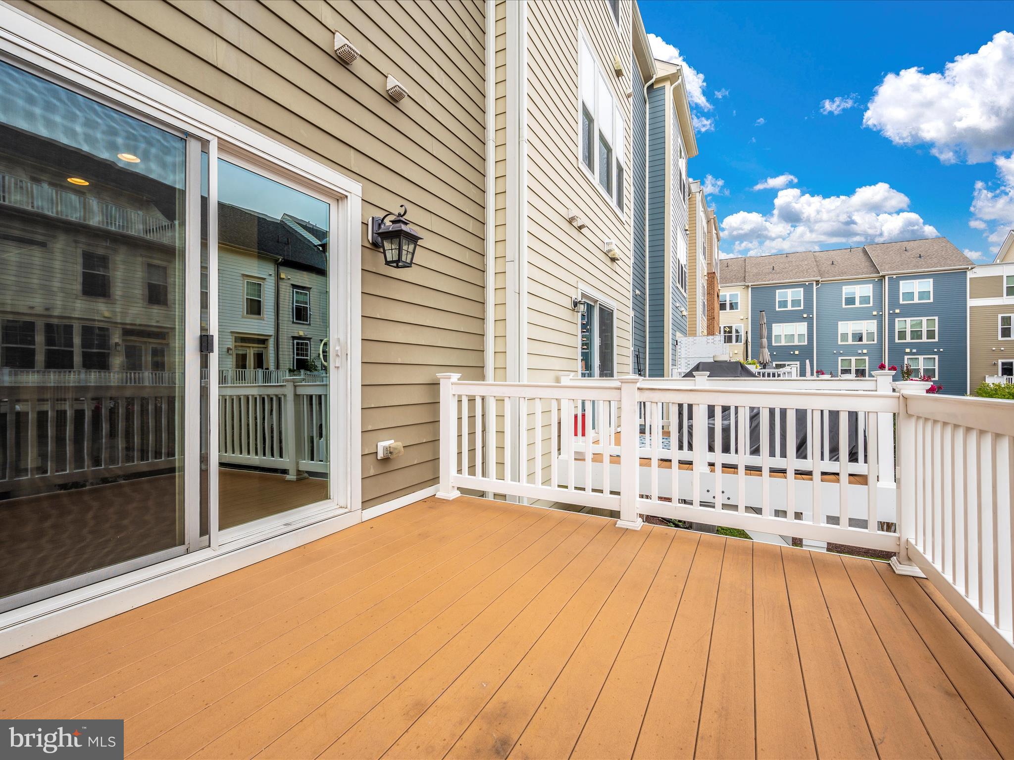 9754 Fields Road Gaithersburg, MD 20878 - Photo 21 of 104 Deck