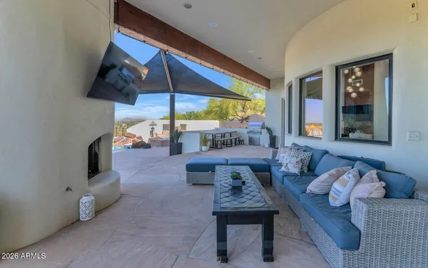 $1,999,000 | 14624 North 15th Drive, Phoenix, AZ 85023