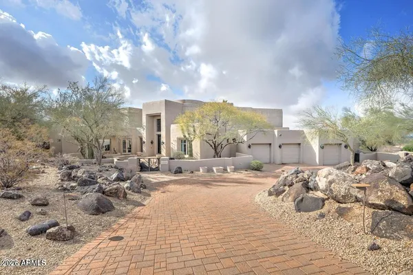 $1,999,000 | 14624 North 15th Drive, Phoenix, AZ 85023