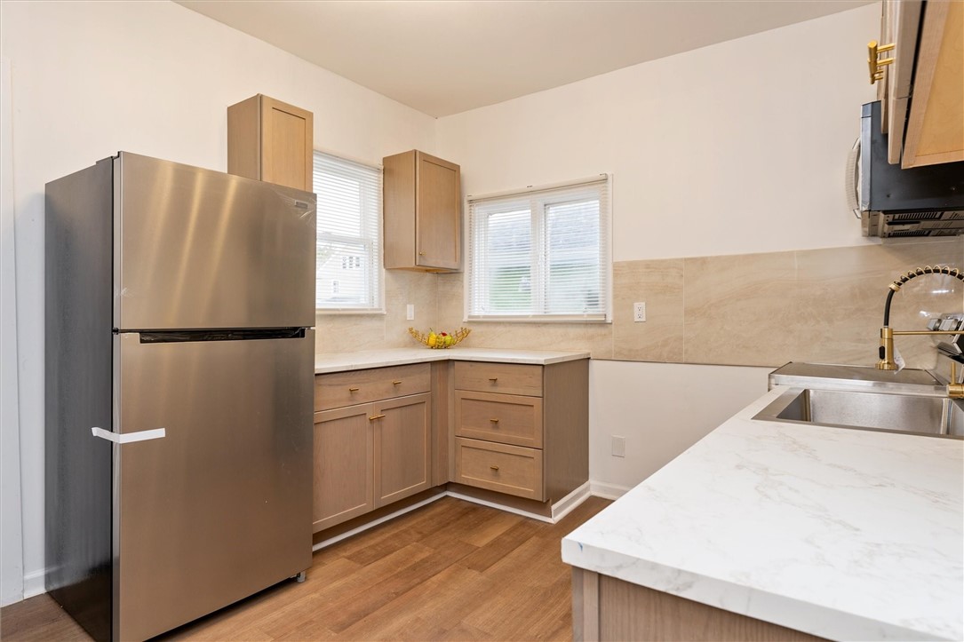 699 North Goodman Street Rochester, NY 14609 - Photo 11 of 39