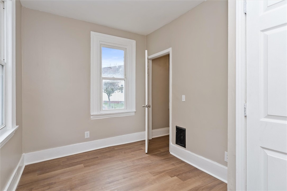 699 North Goodman Street Rochester, NY 14609 - Photo 19 of 39