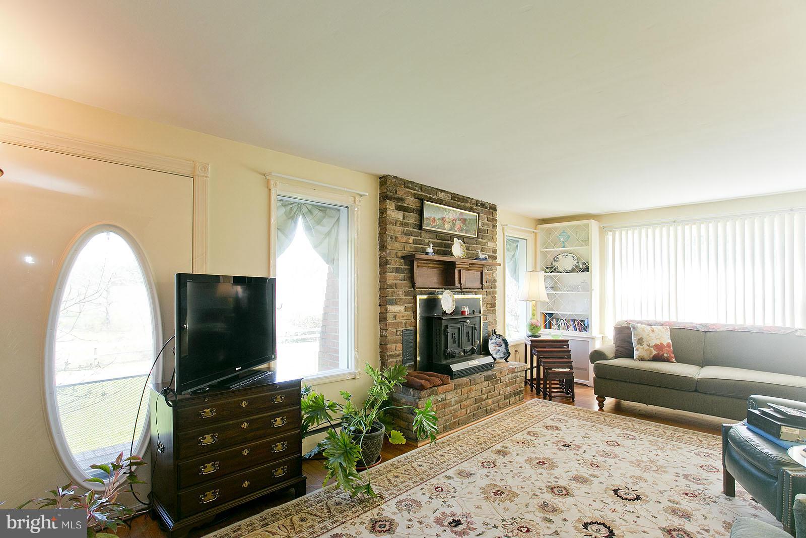 1236 North Timber Ridge Road Cross Junction, VA 22625 - Photo 13 of 30 Bedroom