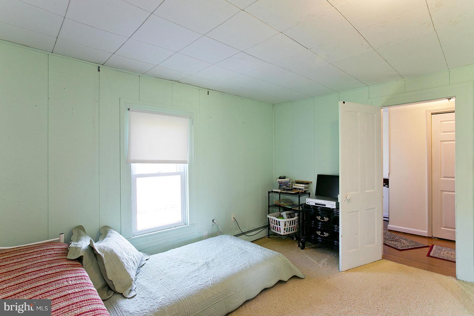 1236 North Timber Ridge Road Cross Junction, VA 22625 - Photo 19 of 30 Bedroom